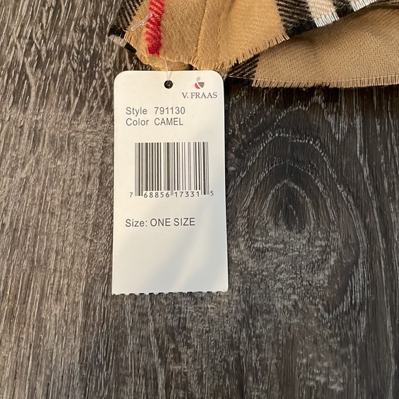 Scarf - Picture 2 of 4